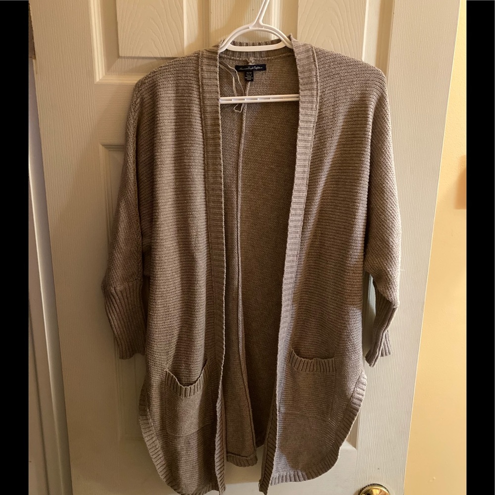 3/20 American eagle open front cardigan xs